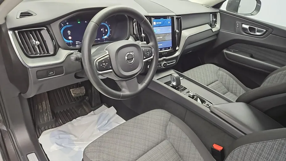 VOLVO XC60 -