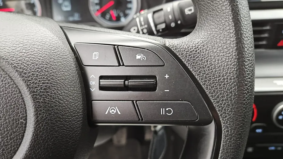 HYUNDAI i20 -