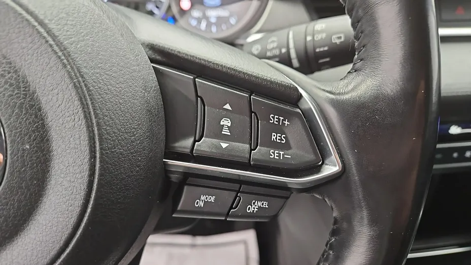 MAZDA 6 -