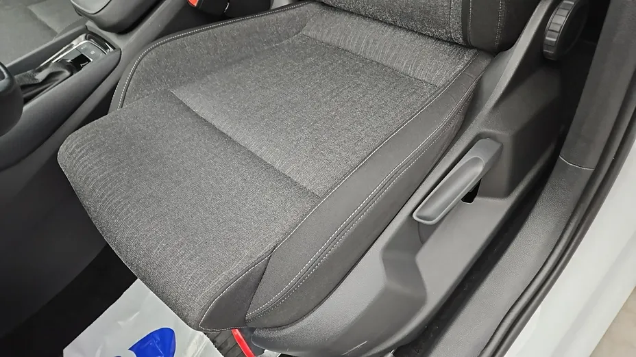 SKODA Karoq -