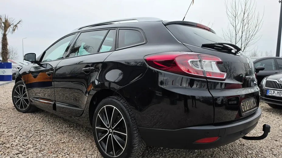 RENAULT Megane -
