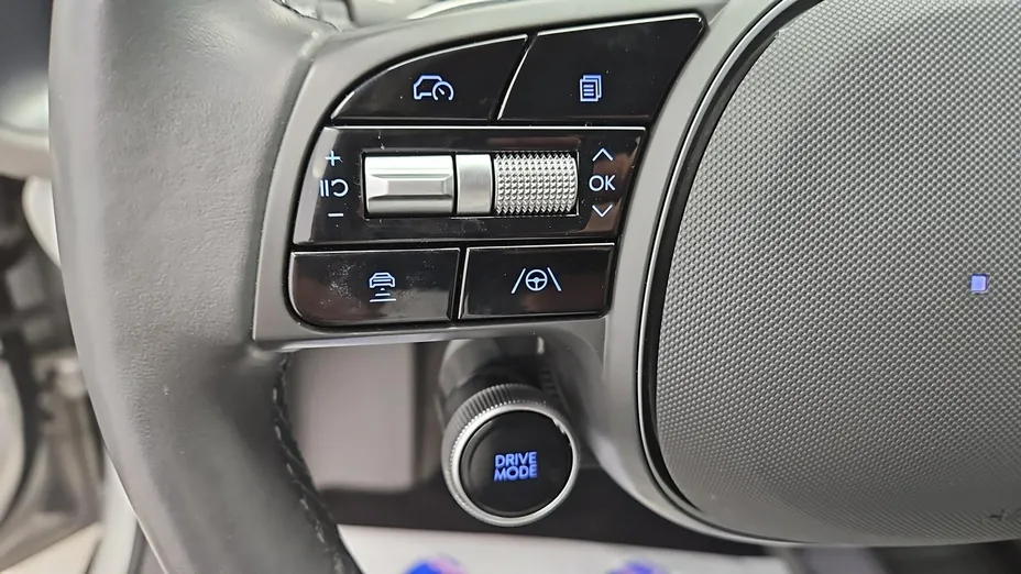HYUNDAI Ioniq 6 -
