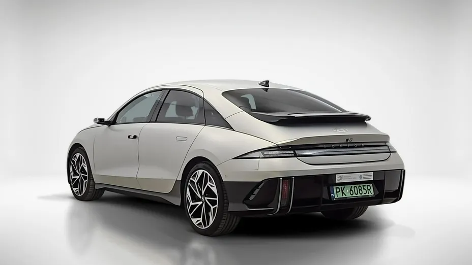 HYUNDAI Ioniq 6 -