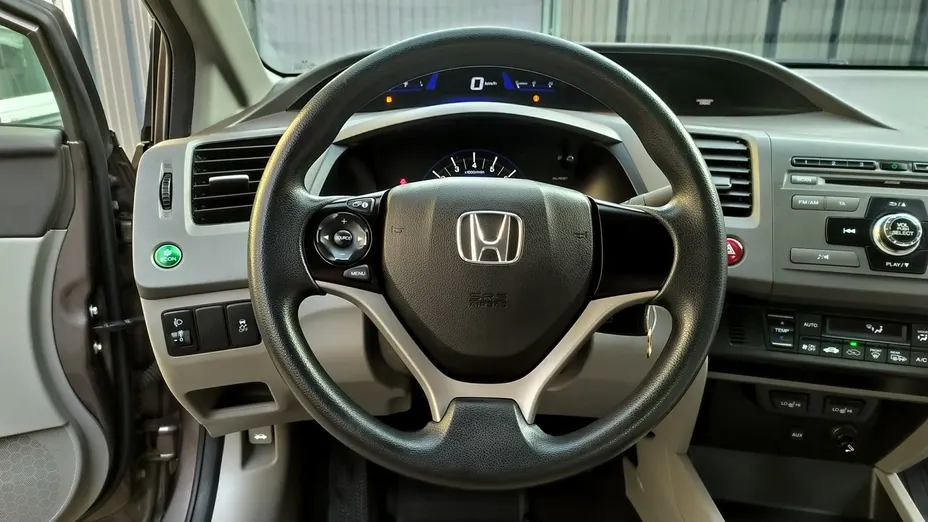 HONDA Civic -