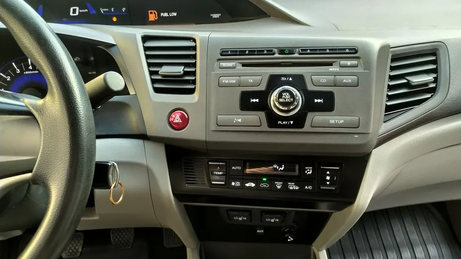HONDA Civic -