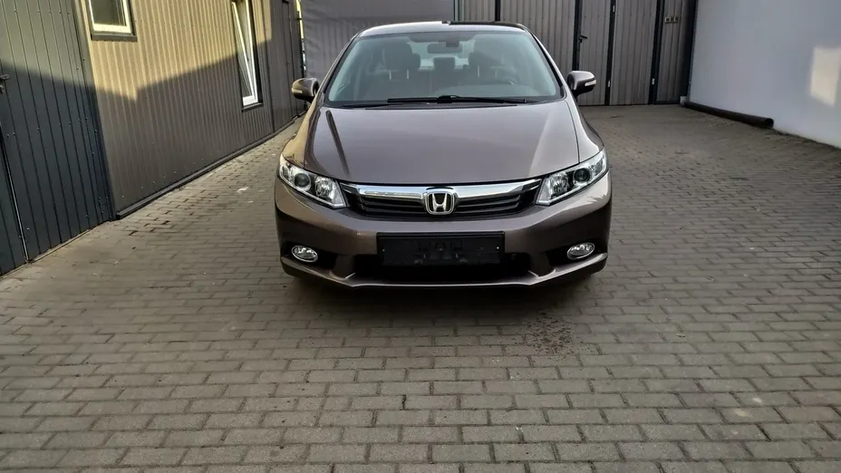 HONDA Civic -