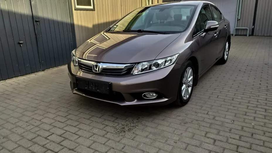 HONDA Civic -
