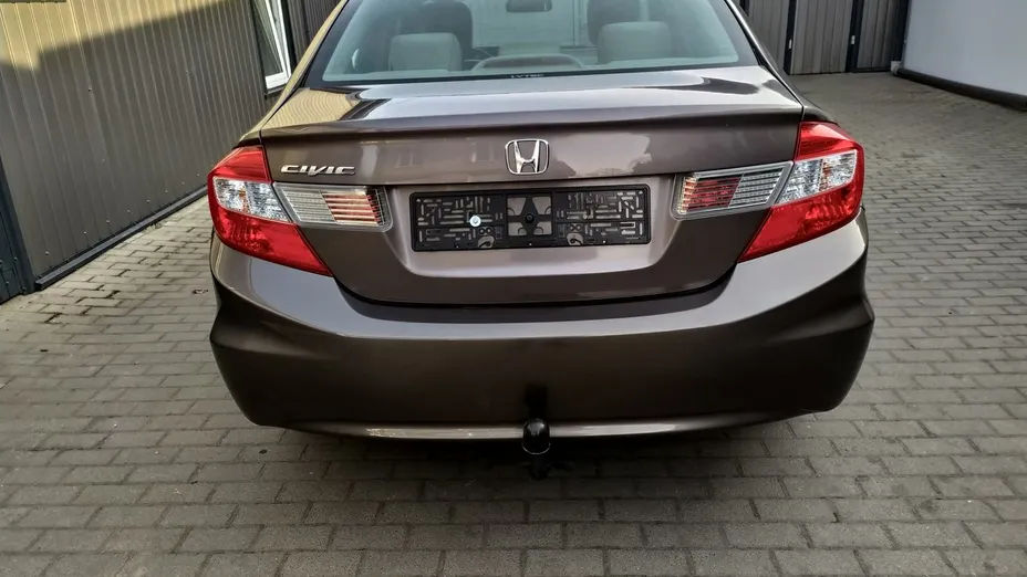 HONDA Civic -