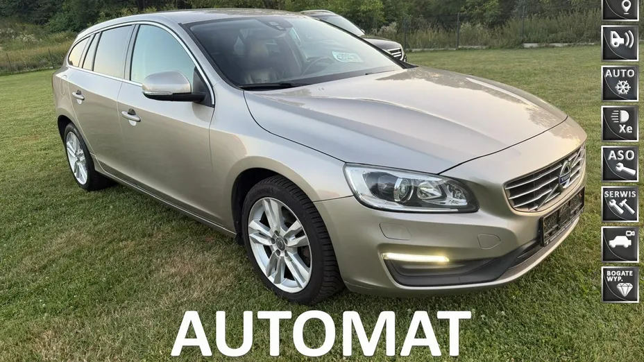 VOLVO V60 -