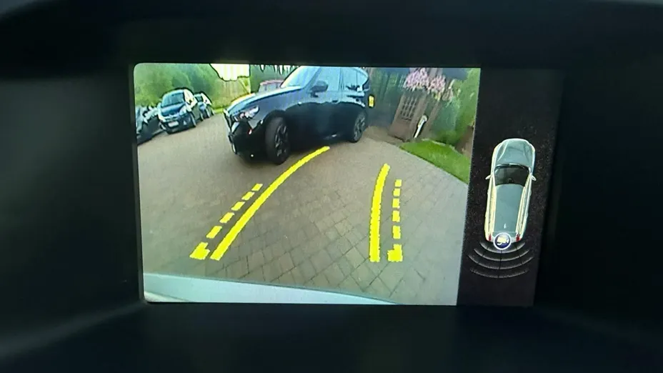 VOLVO V60 -