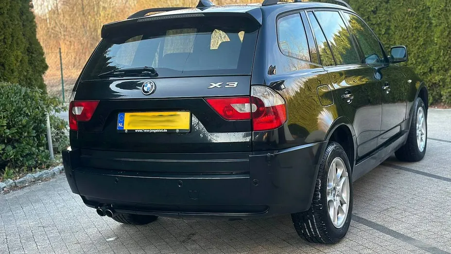 BMW X3 -