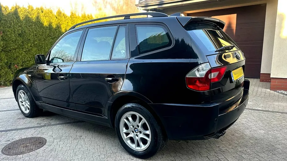 BMW X3 -