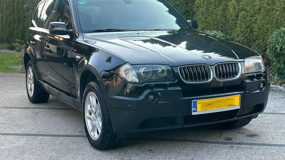 BMW X3 -
