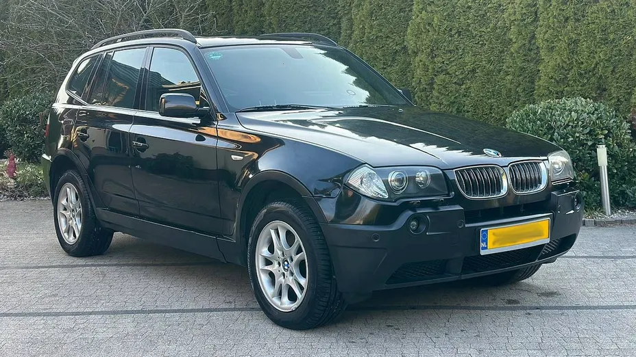 BMW X3 -