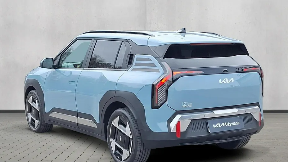 KIA EV3 -