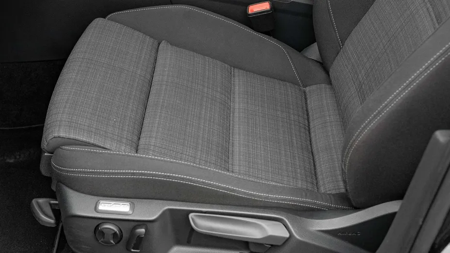 VOLKSWAGEN Passat -