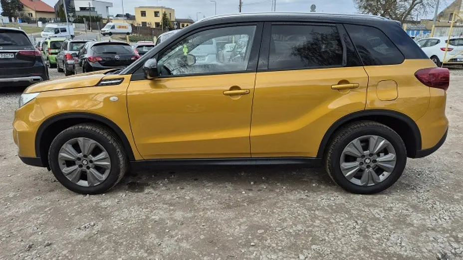SUZUKI Vitara -