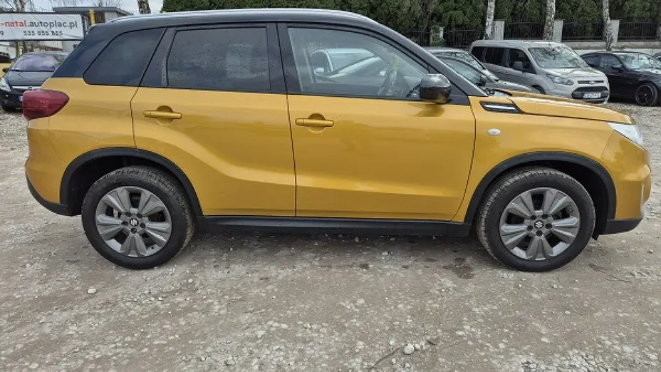 SUZUKI Vitara -