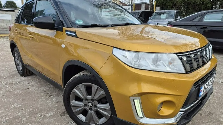 SUZUKI Vitara -