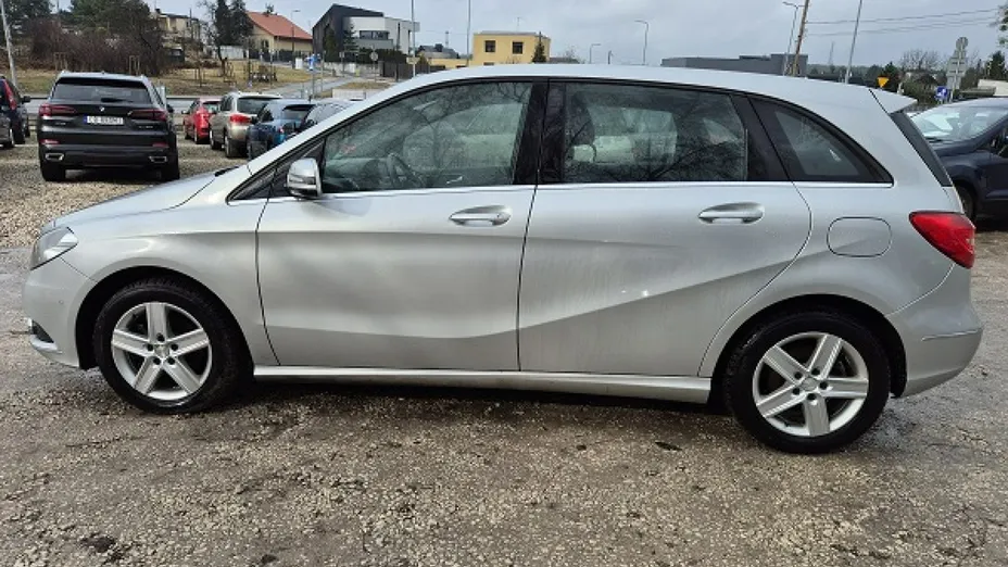 MERCEDES-BENZ B Klasa -