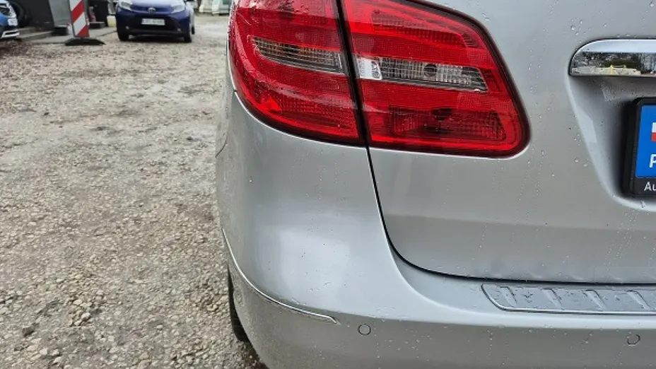 MERCEDES-BENZ B Klasa -