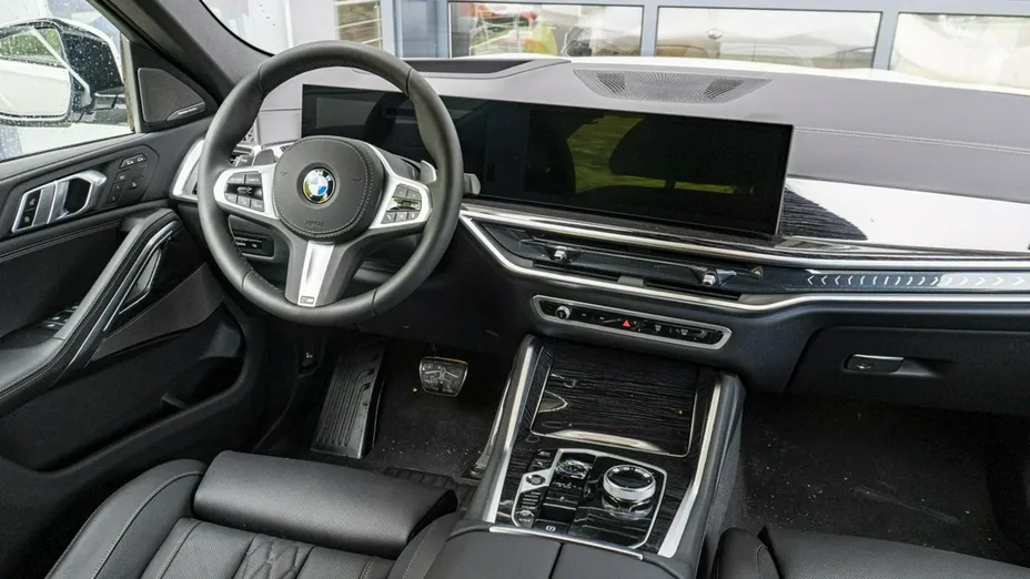 BMW X6 -