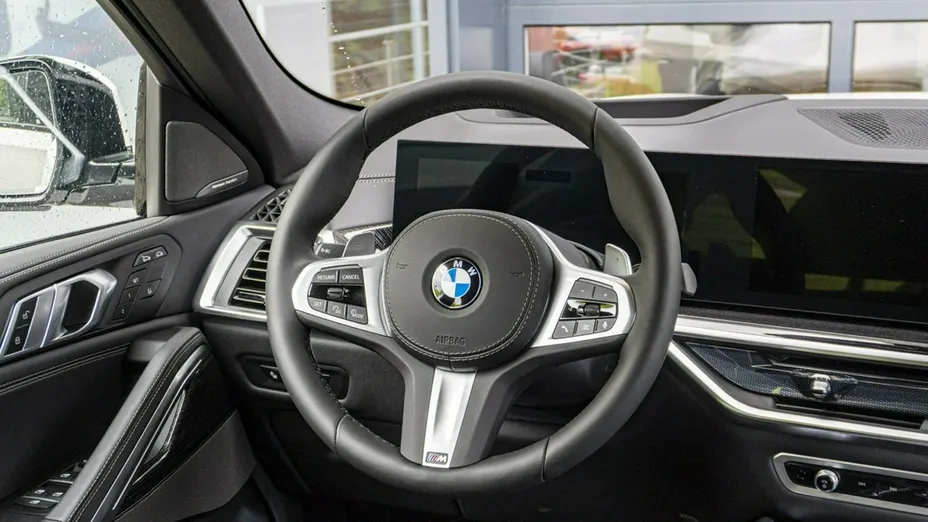 BMW X6 -