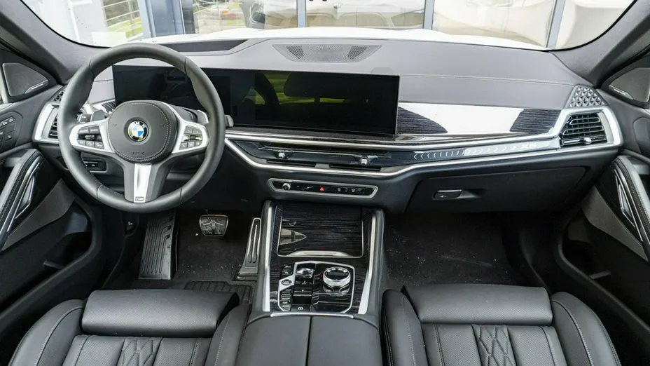 BMW X6 -