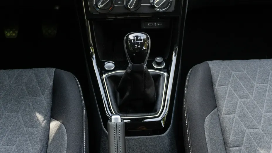 VOLKSWAGEN T-Cross -