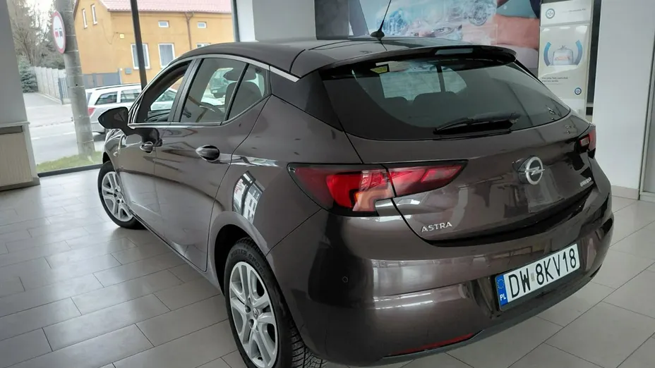 OPEL Astra -