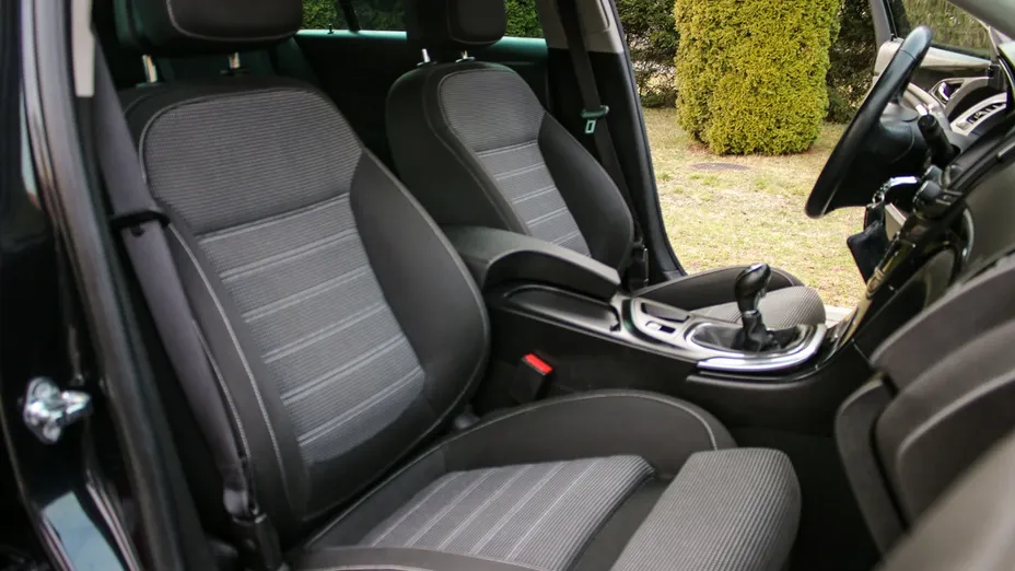 OPEL Insignia -