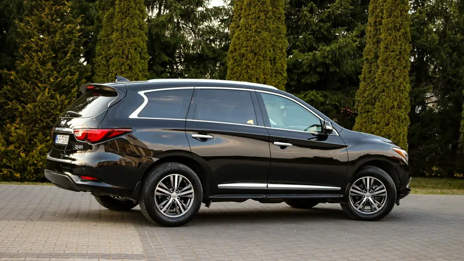 INFINITI QX60 -