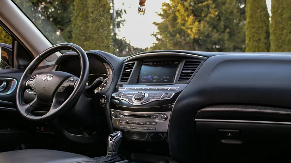 INFINITI QX60 -