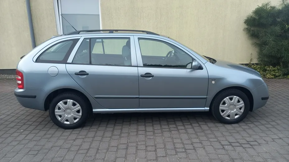 SKODA Fabia -