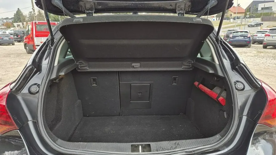 OPEL Astra -