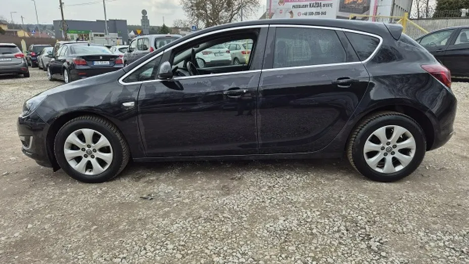 OPEL Astra -