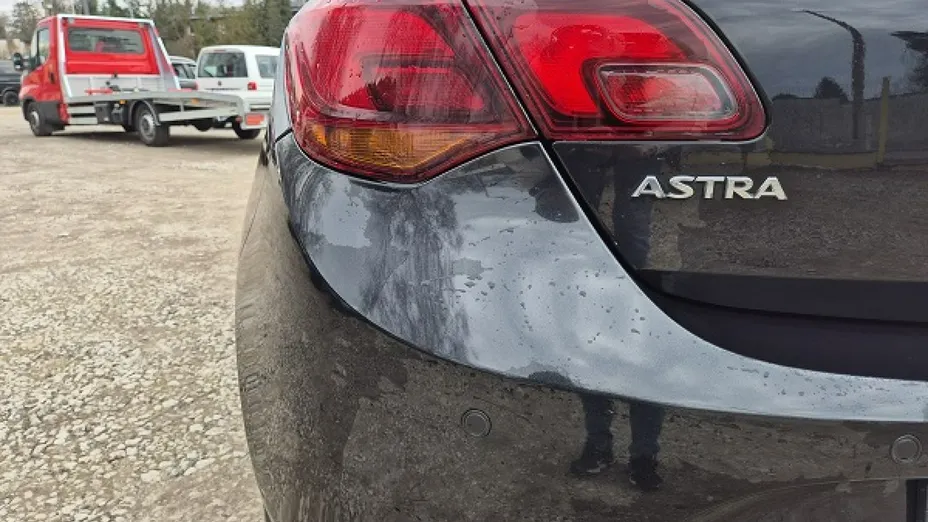 OPEL Astra -