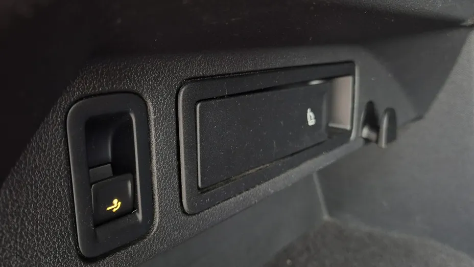 VOLKSWAGEN Tiguan -