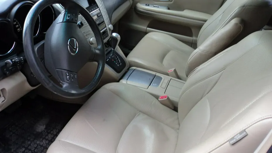 LEXUS RX -