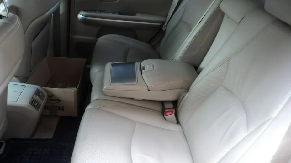 LEXUS RX -