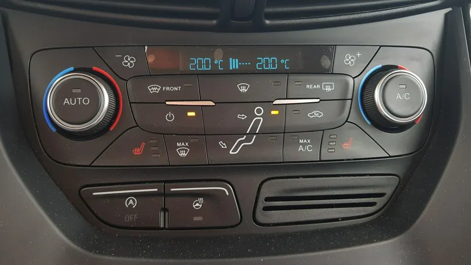 FORD C-MAX -