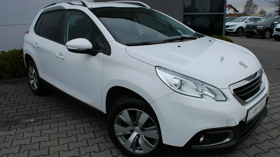 PEUGEOT 2008 -