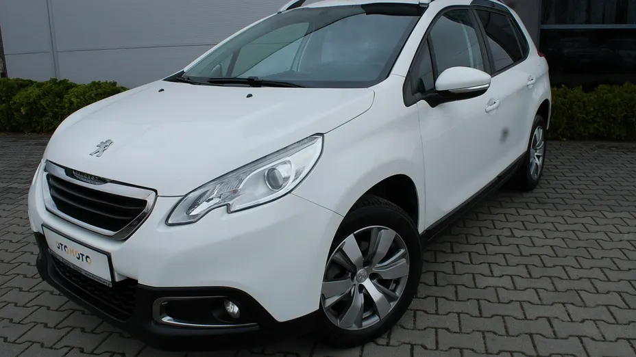 PEUGEOT 2008 -