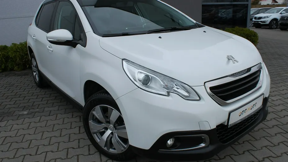 PEUGEOT 2008 -
