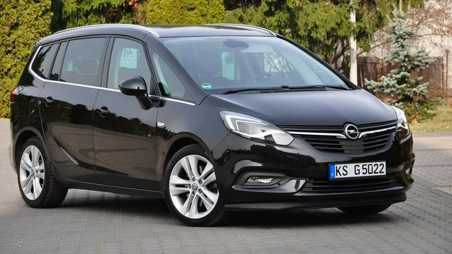 OPEL Zafira -