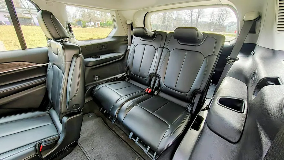 JEEP Grand Cherokee -