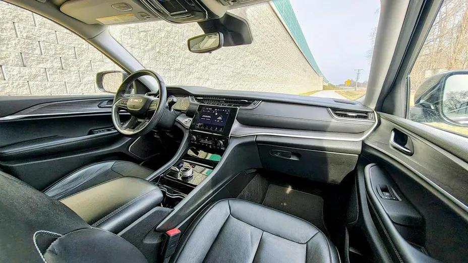 JEEP Grand Cherokee -