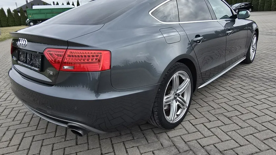 AUDI A5 -