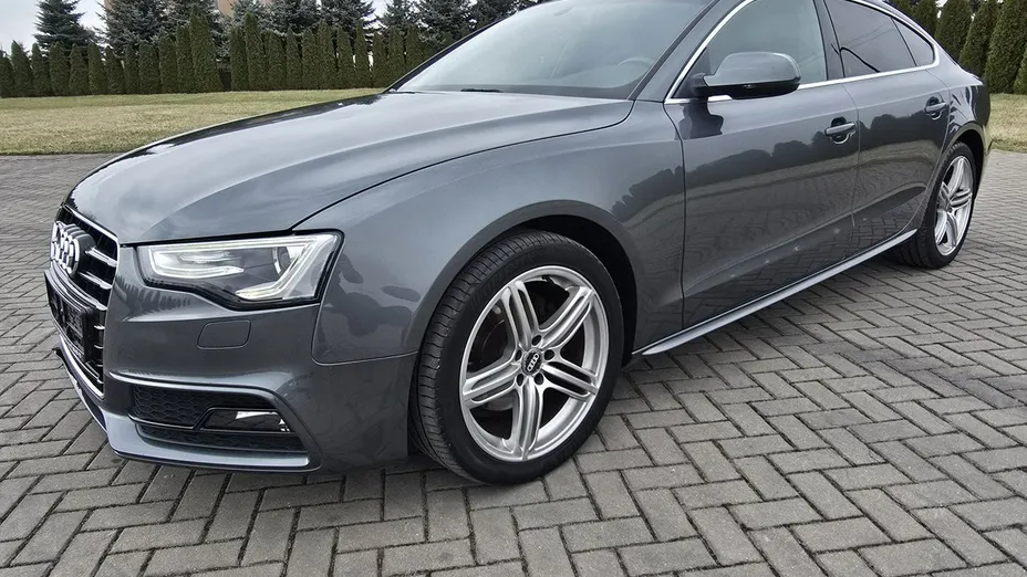 AUDI A5 -