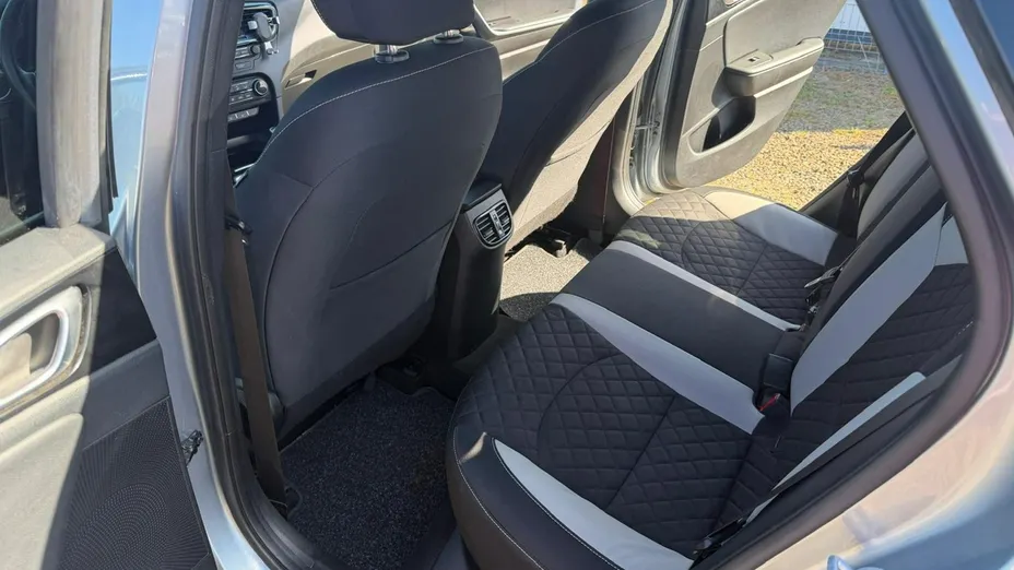 KIA ProCeed -